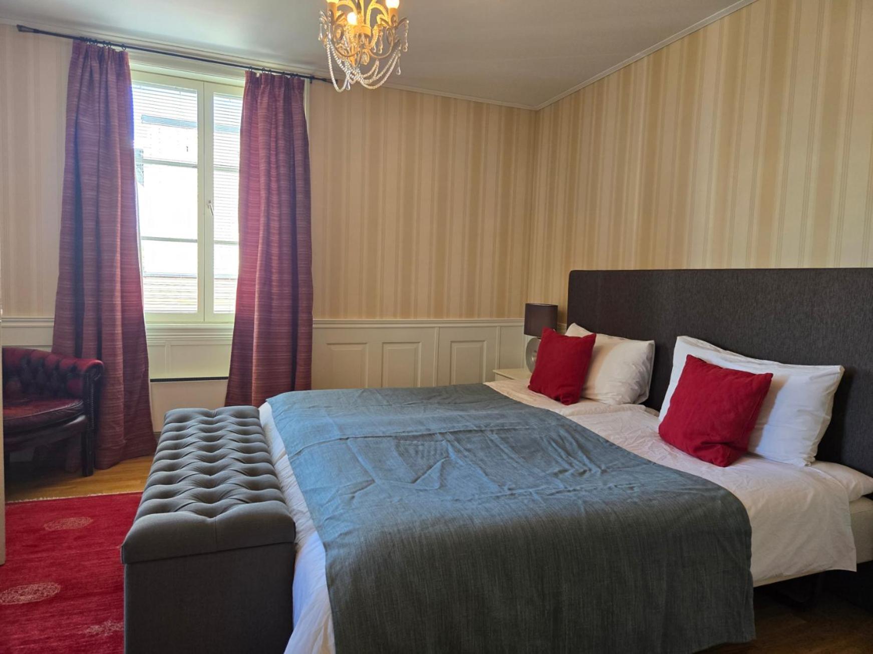 Vaenerport Lakefront Hotell Mariestad Esterno foto